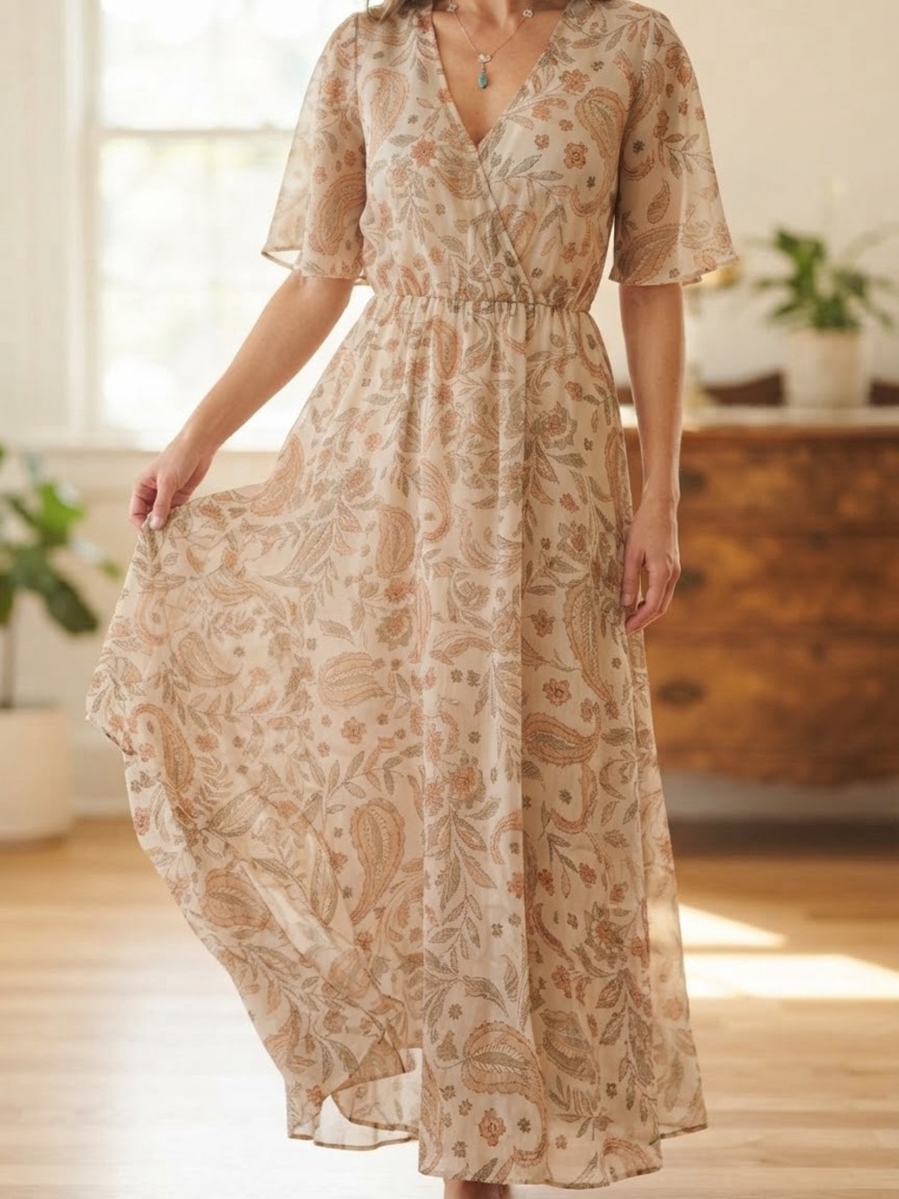 Elegant Paisley Maxi Dress in Cream and Tan
